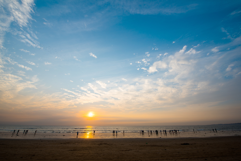 juhu-beach-walk