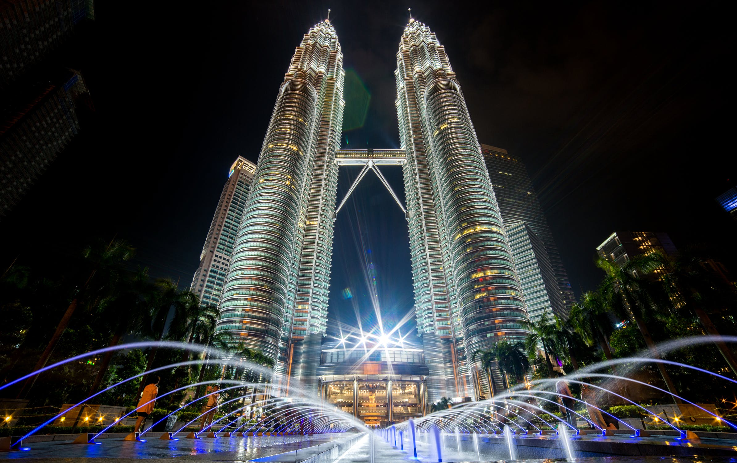 petronas twin tower - places to visit in malaysia