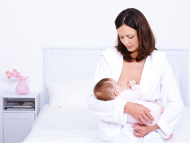 breastmilk has DHA, natural Vitamin E needed for baby's brain development #FeedIQ