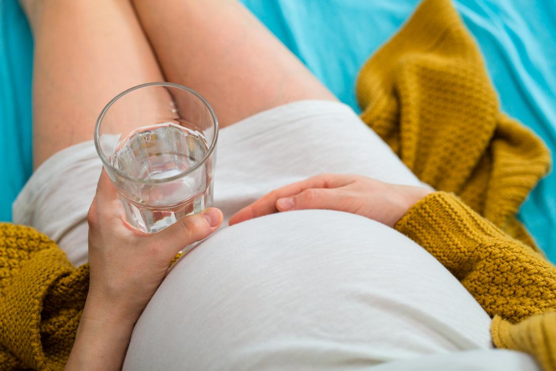 tips for drinking water in pregnancy